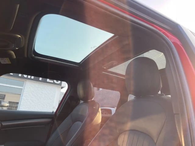 MINI Cooper Yours Trim Pano Kamera LED Navi Head-Up