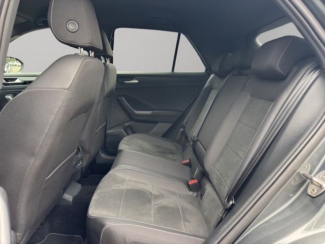 Volkswagen T-Roc 1.5 TSI DSG R-Line