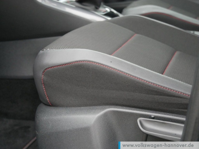 Volkswagen T-Roc 1.5 TSI Sport