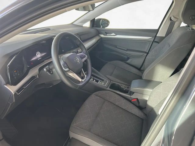 Volkswagen Golf 1.5 eTSI DSG Life Variant