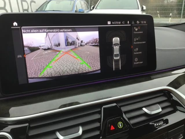 BMW 530 530d M-Sport Sedan xDrive