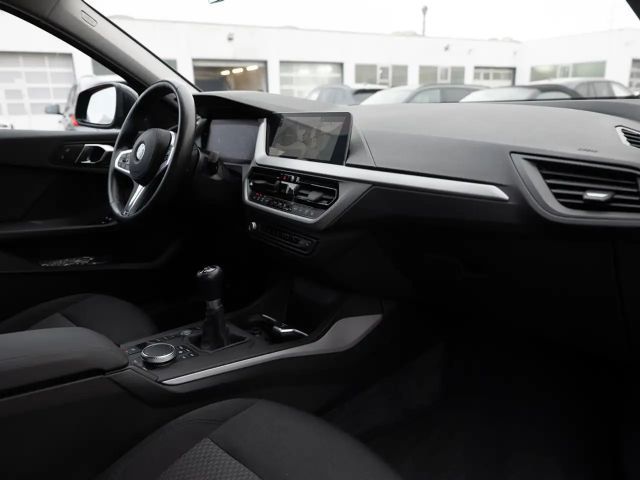 BMW 118 118i Advantage pakket Sedan