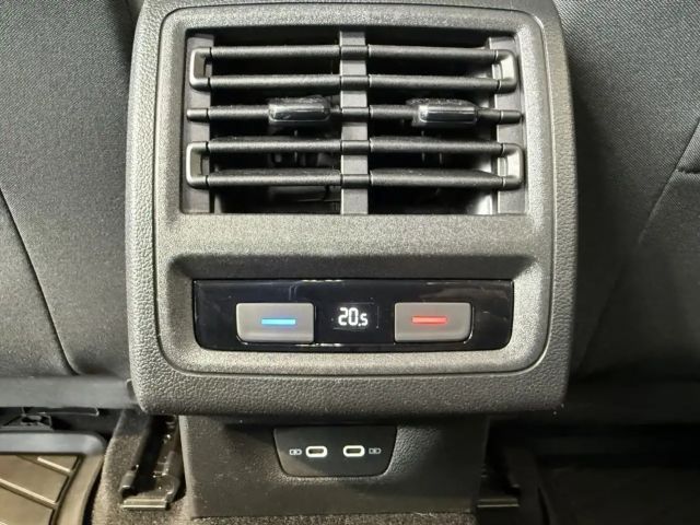 Volkswagen Golf 1.0 TSI Life