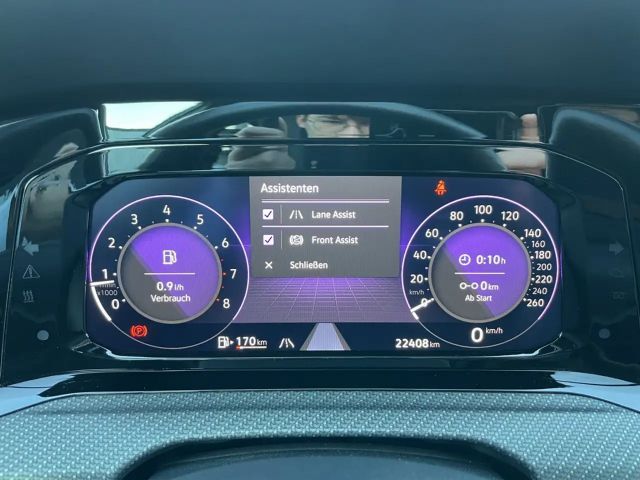 Volkswagen Golf 1.5 TSI Golf VIII R-Line Style