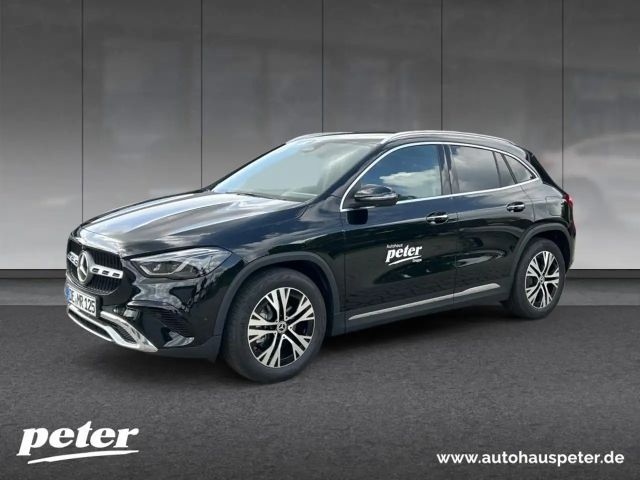 Mercedes-Benz GLA 200 Progressive