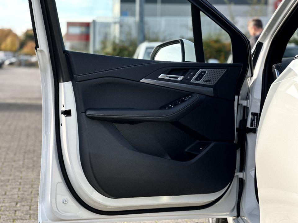 BMW 220 220i Active Tourer