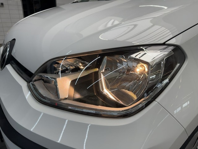 Volkswagen up! Move Move up!