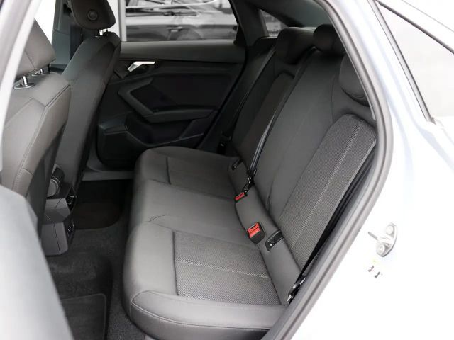 Audi A3 35 TFSI Sedan