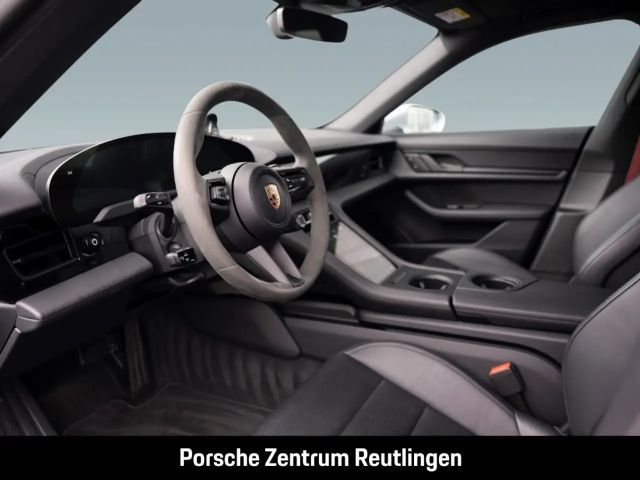 Porsche Taycan 4 Cross Turismo