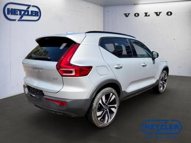 Volvo XC40 Dark Plus