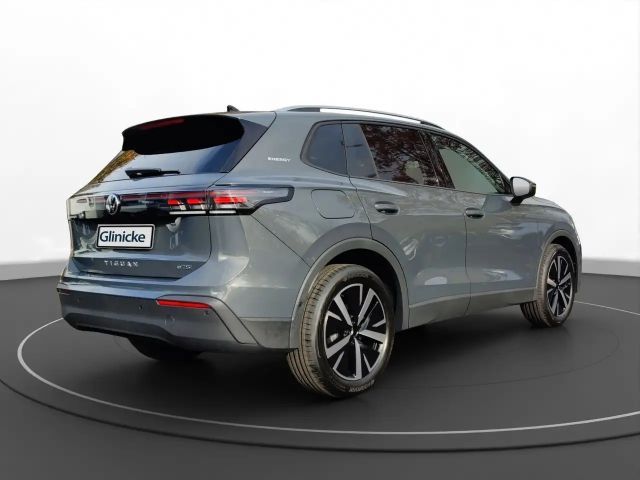 Volkswagen Tiguan IQ.Drive Life