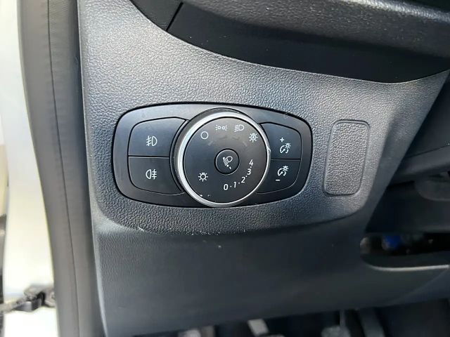 Ford Puma EcoBoost Titanium