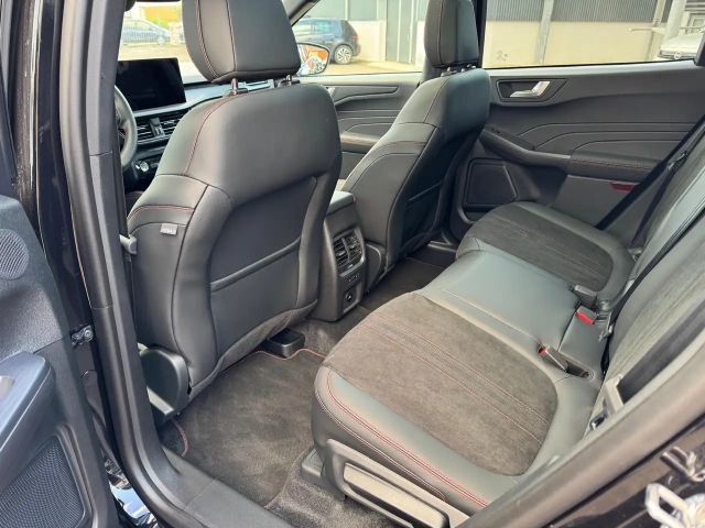 Ford Kuga Hybrid ST Line X