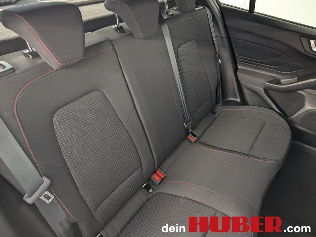 Ford Focus EcoBoost ST Line