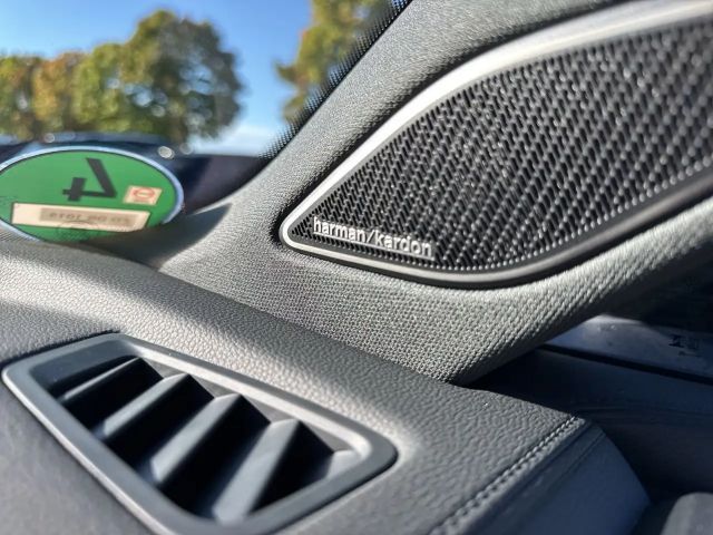 Volkswagen Tiguan 2.0 TSI R-Line