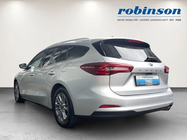 Ford Focus Titanium Wagon