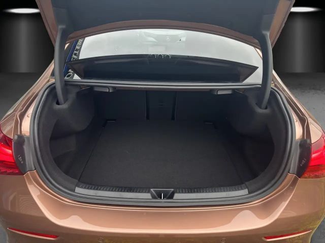 Mercedes-Benz A 250 4MATIC AMG Line