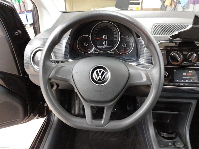 Volkswagen up! 1.0 MPI