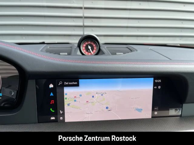 Porsche 992 Carrera Coupé GTS