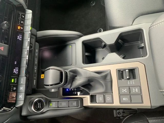 Toyota Land Cruiser Executive