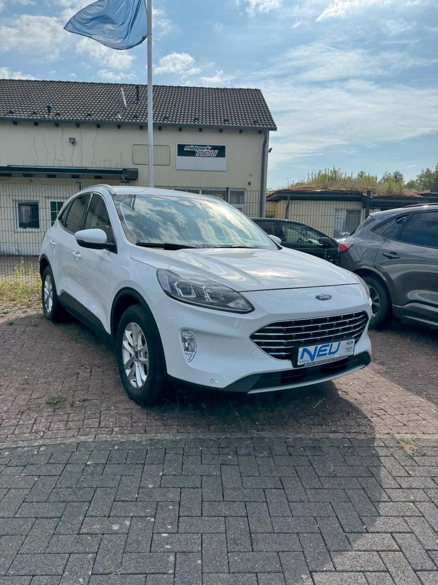 Ford Kuga Plug in Hybrid Titanium