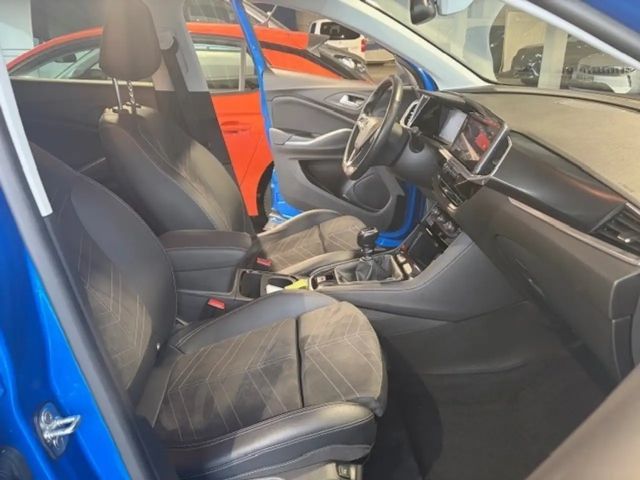 Opel Grandland X 1.2 Turbo