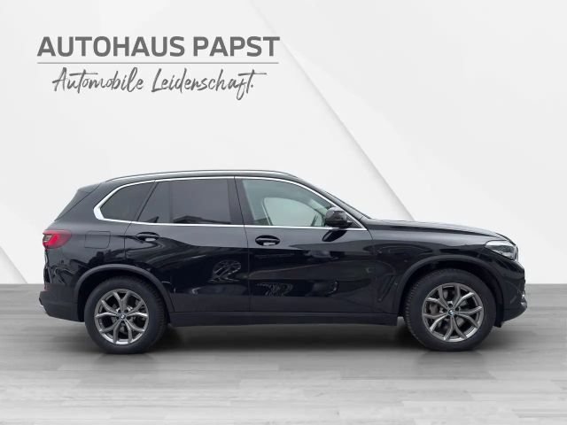 BMW X5 *** AHK *** LUFTFEDERUNG *** Gesamt 394 PS