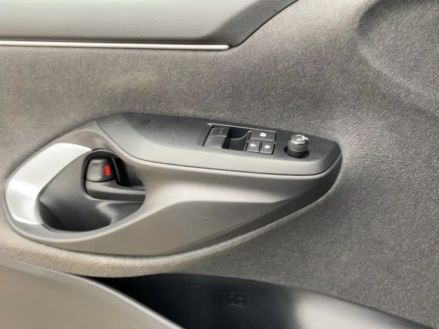 Toyota Yaris 1.0 VVT-i Comfort Hatchback