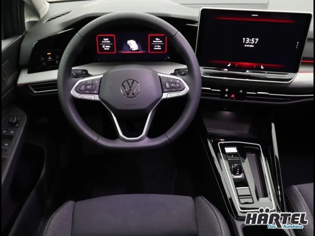 Volkswagen Golf 1.5 eTSI DSG Style Variant