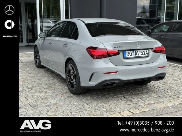 Mercedes-Benz A 200 AMG Line