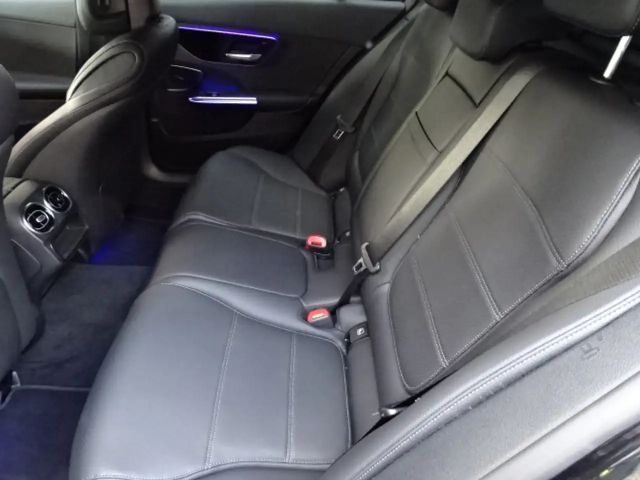 Mercedes-Benz C 200 AVANTGARDE Estate