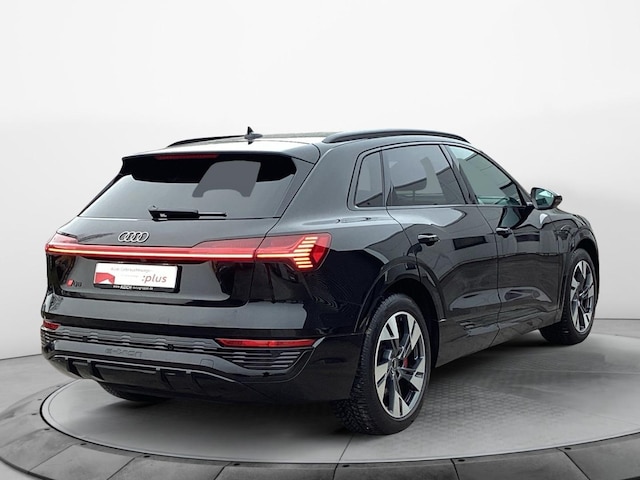 Audi Q8 e-tron 55 Quattro S-Line
