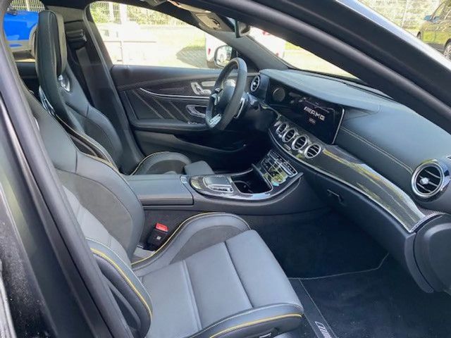 Mercedes-Benz E 63 AMG AMG Line