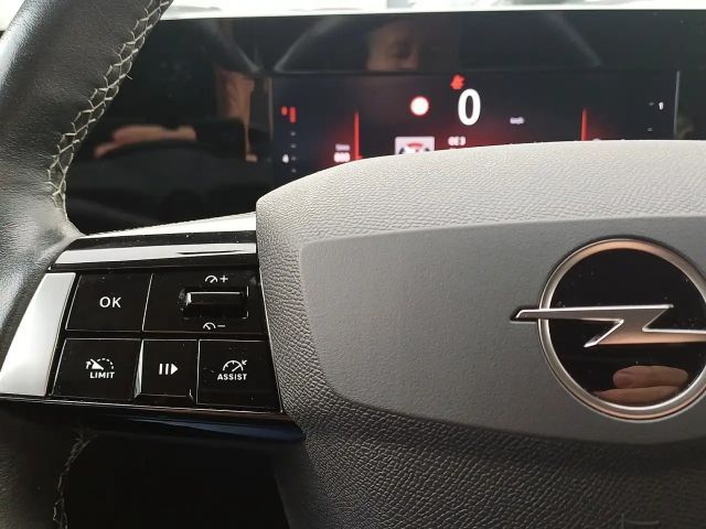 Opel Astra Business Edition Turbo