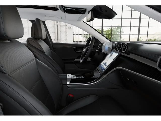 Mercedes-Benz C 300 4MATIC Sedan