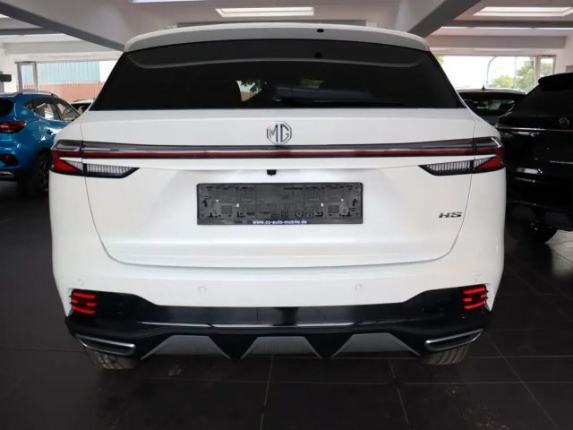 MG HS Luxury