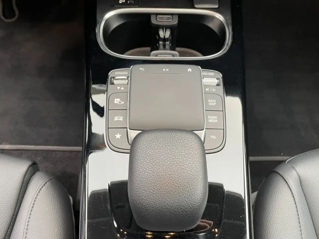 Mercedes-Benz CLA 200 CLA 200 d Shooting Brake