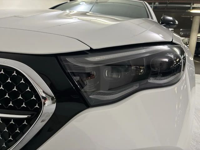 Mercedes-Benz E 300 E 300 de Sedan