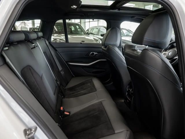 BMW 318 318i M-Sport Touring