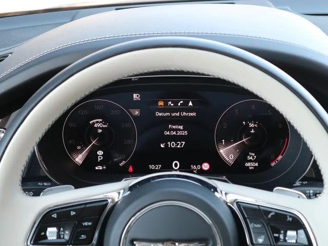 Bentley Bentayga V8