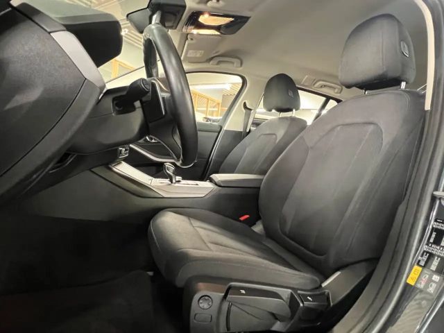 BMW 330 330e Advantage pakket Touring