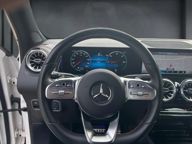 Mercedes-Benz EQB 250 AMG Line