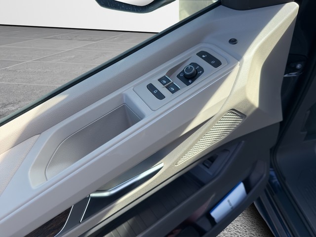 Volkswagen Multivan 2.0 TDI Style T7