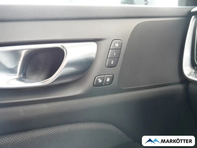 Volvo V60 AWD Dark Plus Recharge T6