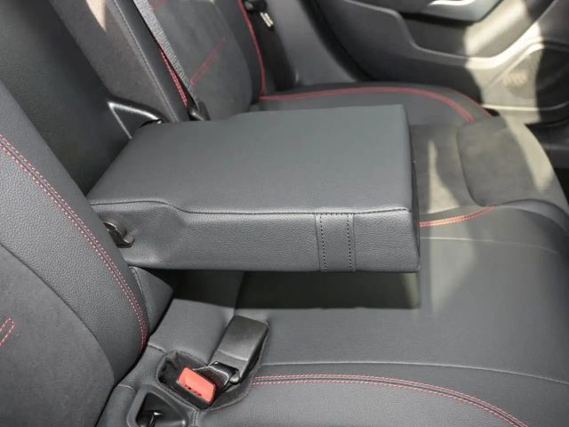 Mercedes-Benz A 180 AMG Line