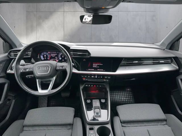 Audi A3 30 TDI Sedan