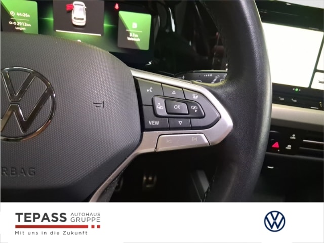Volkswagen Golf 1.5 TSI Golf VIII Move