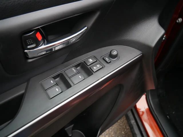 Suzuki S-Cross AllGrip Hybrid