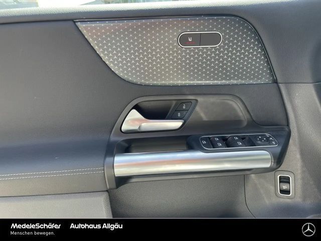 Mercedes-Benz B 180 Progressive