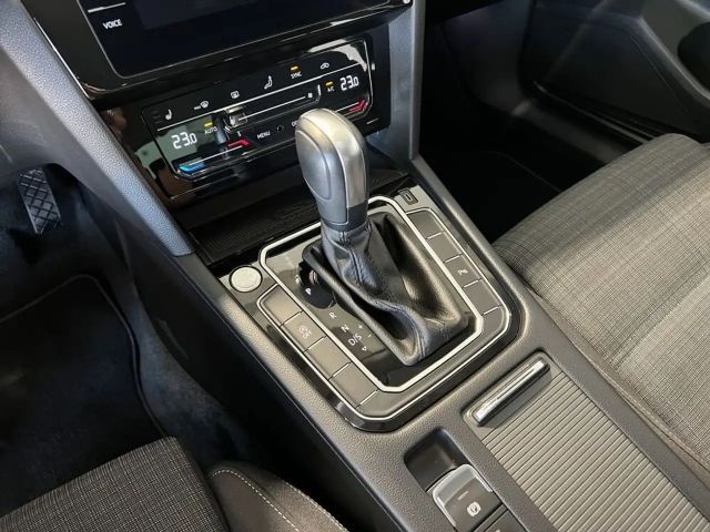 Volkswagen Passat ''Rückfahrkamera, Abstandstempomat''